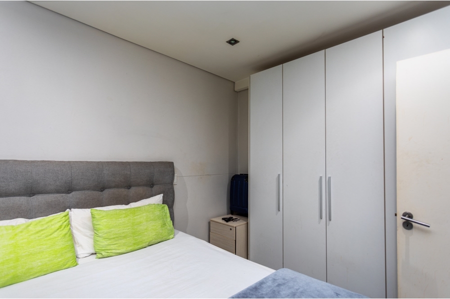 1 Bedroom Property for Sale in Cape Town City Centre Western Cape